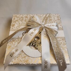 Dior Ornament With Star, Ribbon, Scent Disk With Gift Box